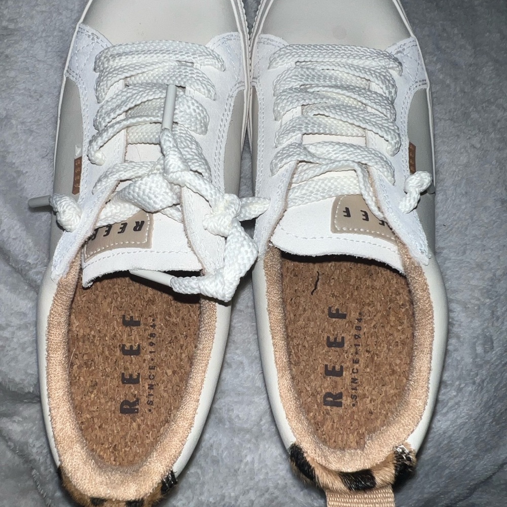 Reef lay day dawn sneakers white with cheetah print woman’s size 8 - Picture 6 of 8